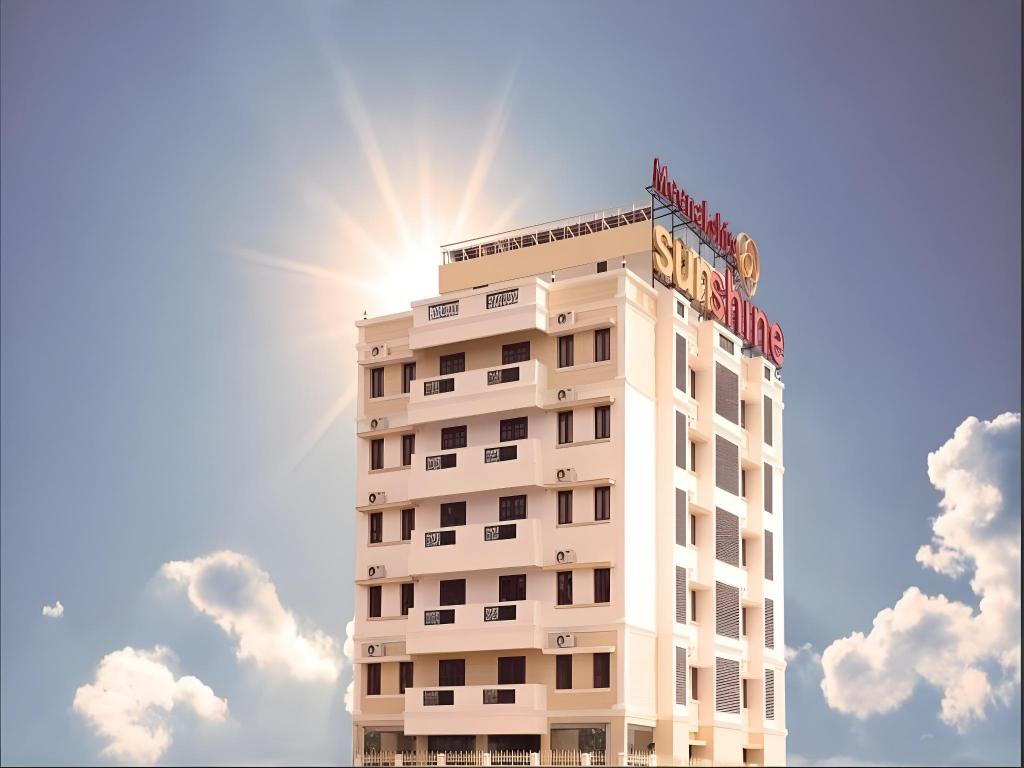 Meenakshi Sunshine Hotel