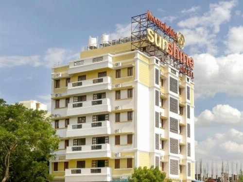Meenakshi Sunshine Hotel image 10