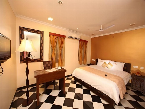 Meenakshi Sunshine Hotel image 25