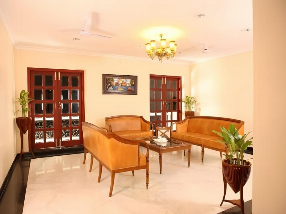 Meenakshi Sunshine Hotel