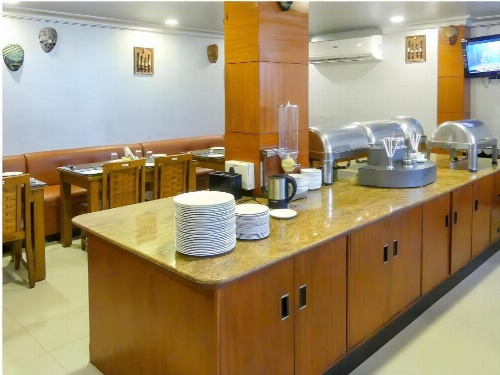 Meenakshi Sunshine Hotel image 8